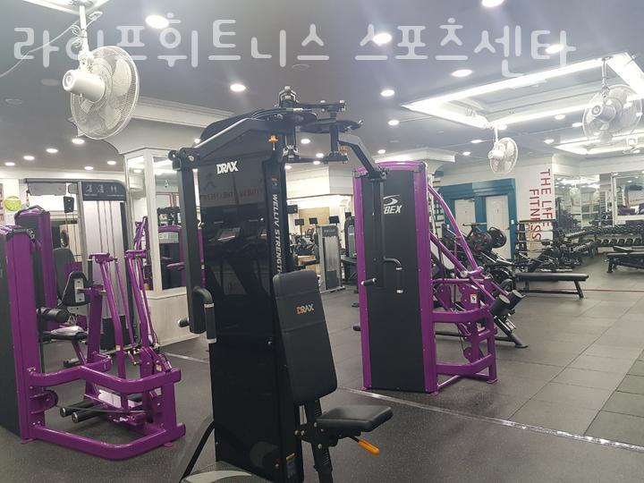 라이프휘트니스스포츠센타 이미지