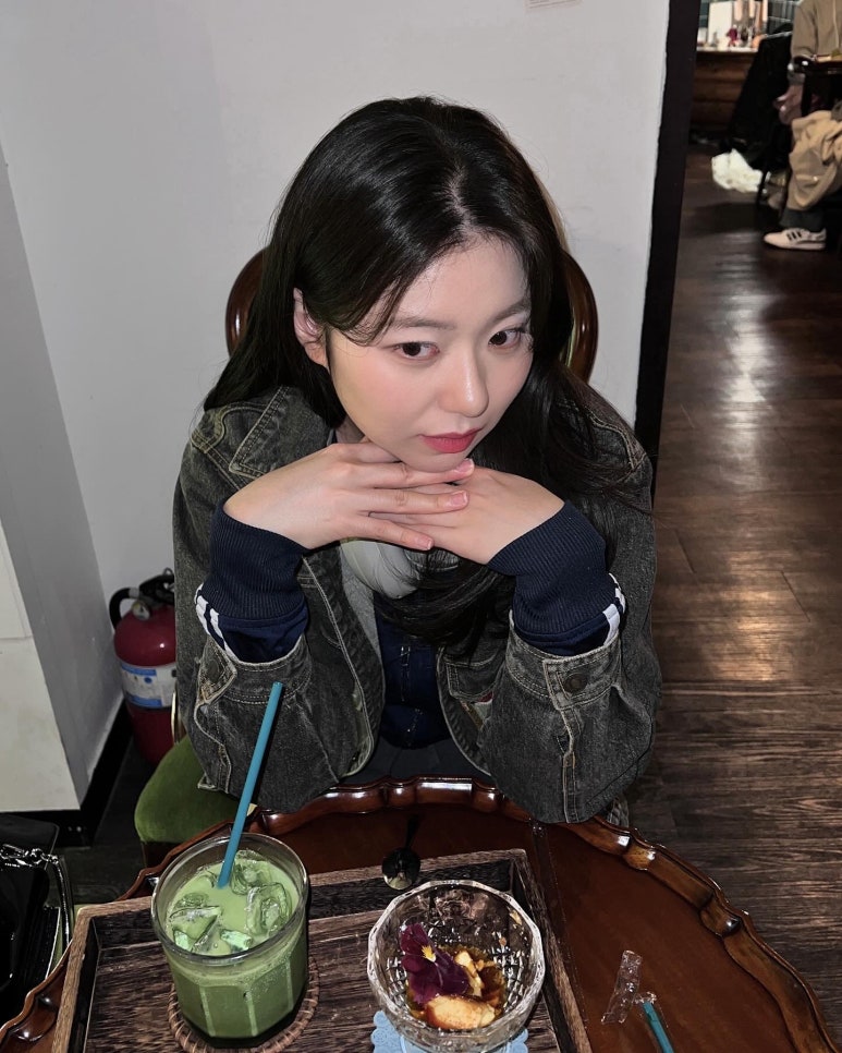 유민즈 이미지
