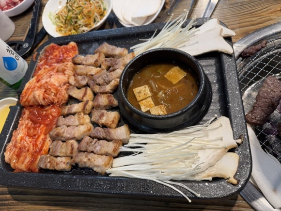 원조돼지식당 이미지