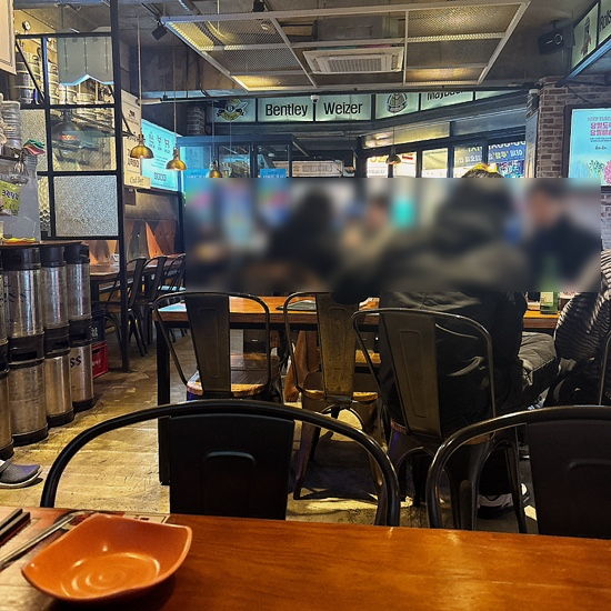 육회한통닭 이미지