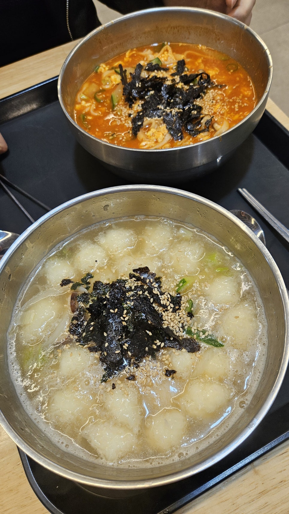 이층칼국수 이미지