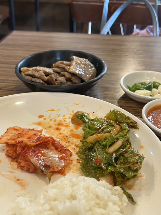 지니한식뷔페 이미지