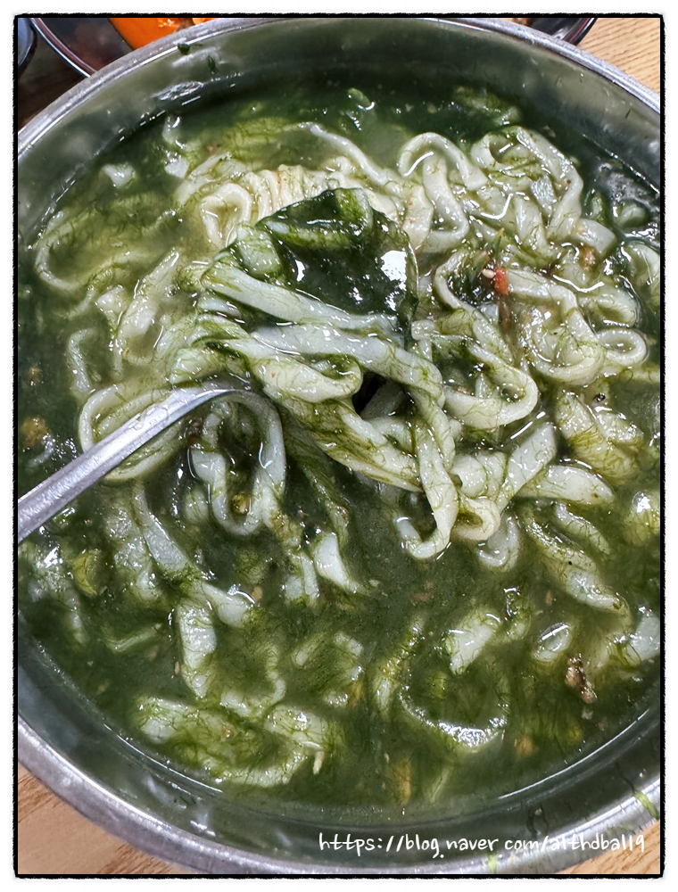 제주보말칼국수 이미지