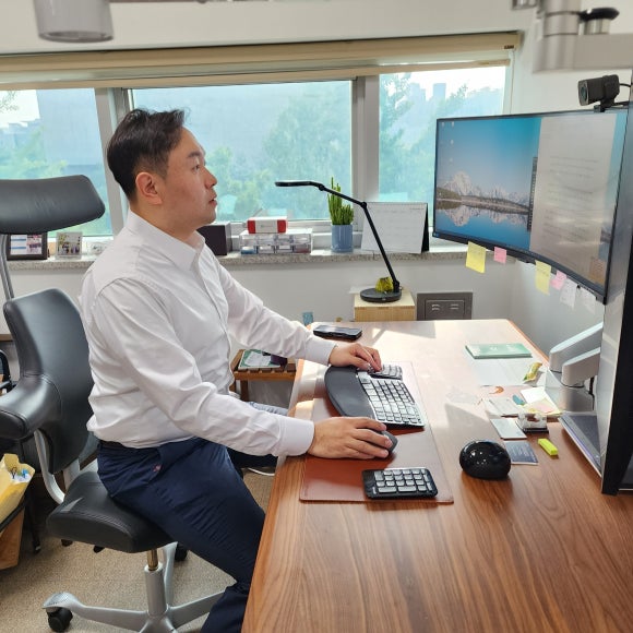 유엔아이부동산법인 이미지