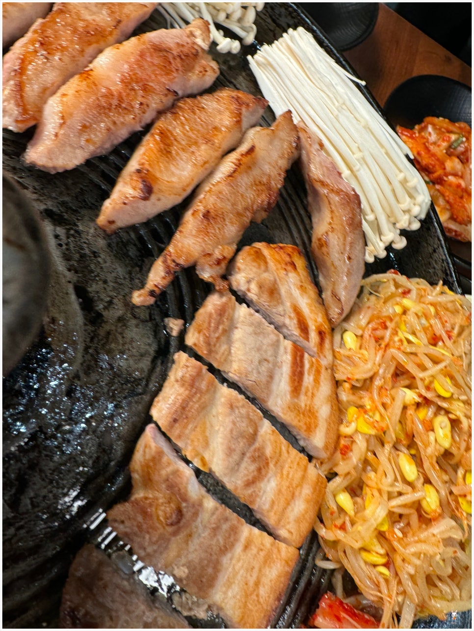 배불뚝이네솥단지삼겹살 이미지