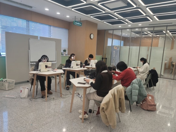 바느질공작소 이미지