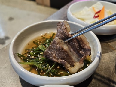 토종한우 뭉티기 정육식당 이미지