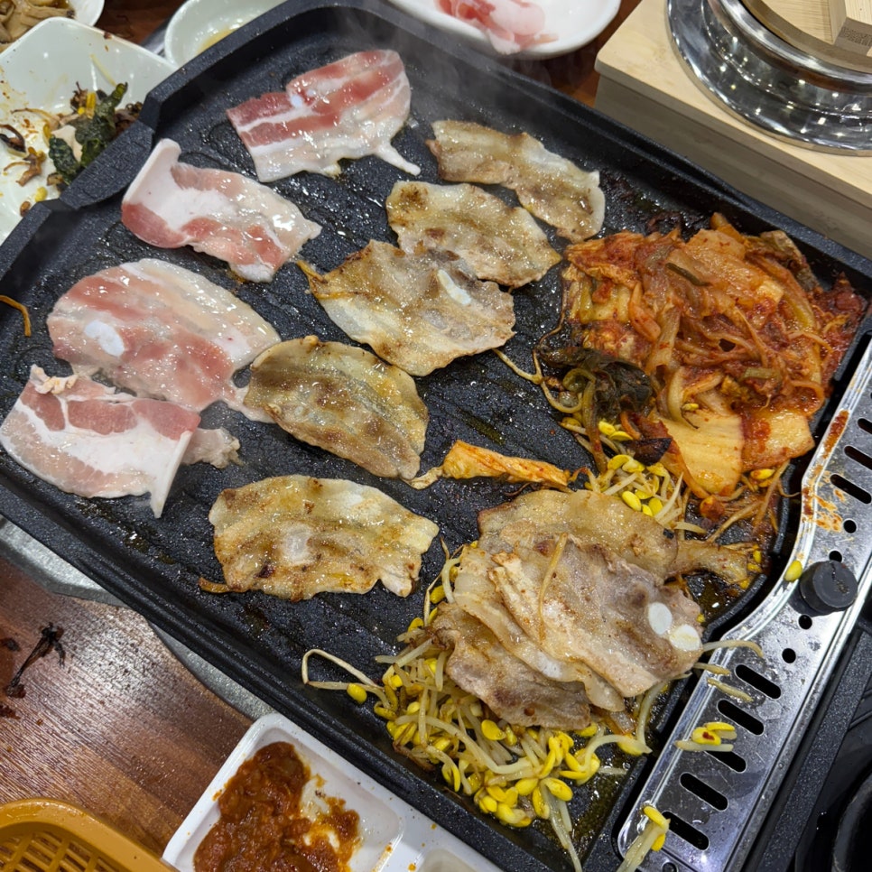 언니네 대패삼겹살 이미지