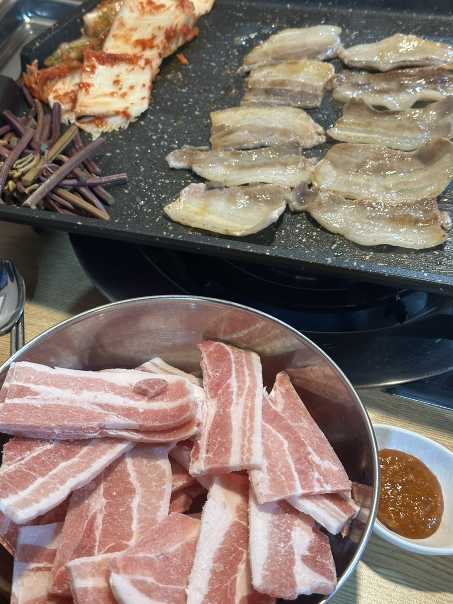 삼중정육점 이미지