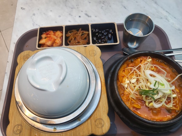 하늘옷집 이미지