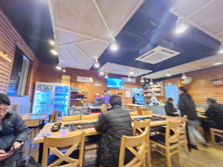 시청흑돼지돈삼겹 이미지