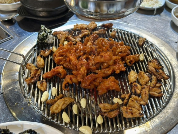 춤추는불닭발 이미지