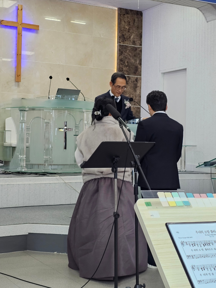 꽃지한복 이미지