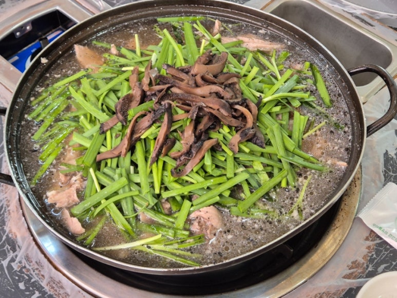 송해와오리백숙 이미지