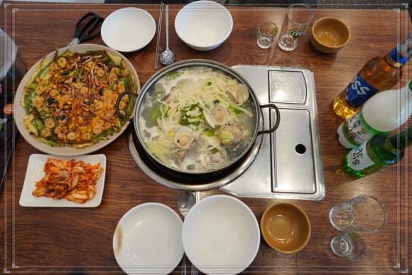 통통칼국수 이미지