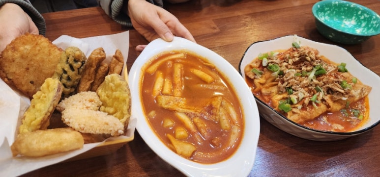 다홍이분식 이미지