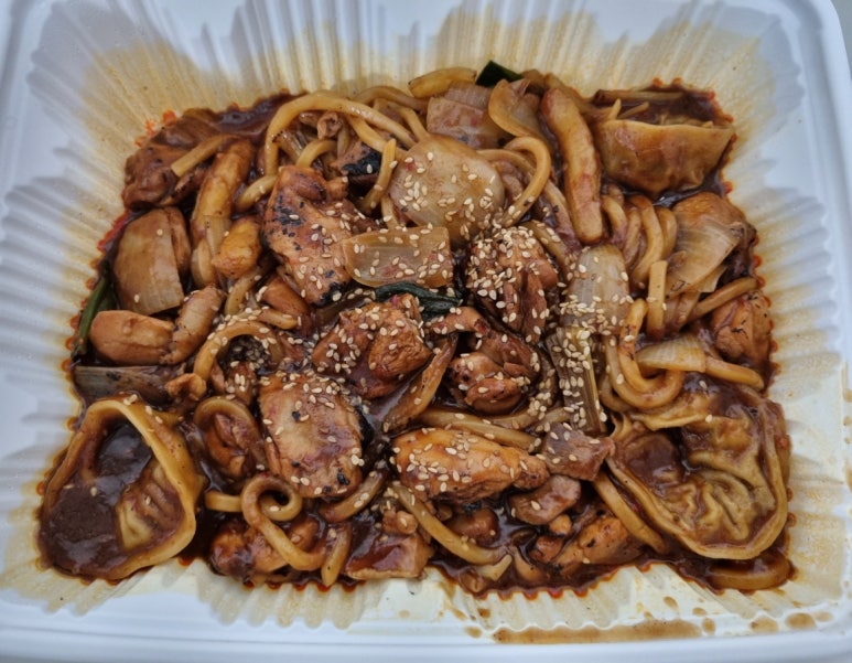 오미가미찜닭 이미지