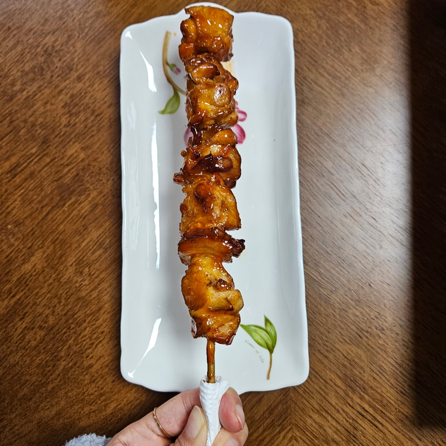 씽씽닭꼬치 이미지