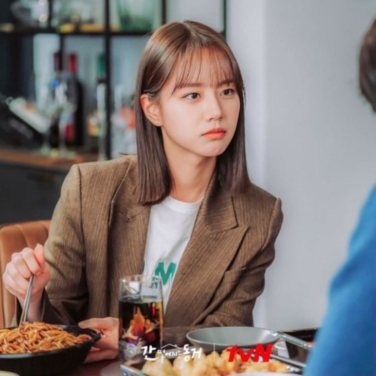 긴머리짧은머리 이미지