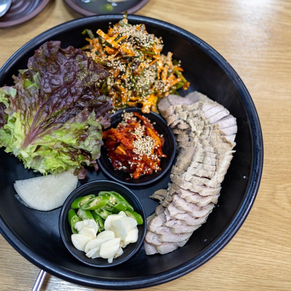 밀촌손칼국수 이미지