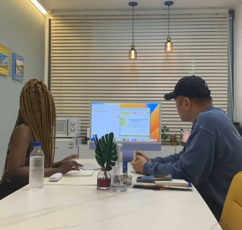 스텔라잉글리쉬까페 이미지