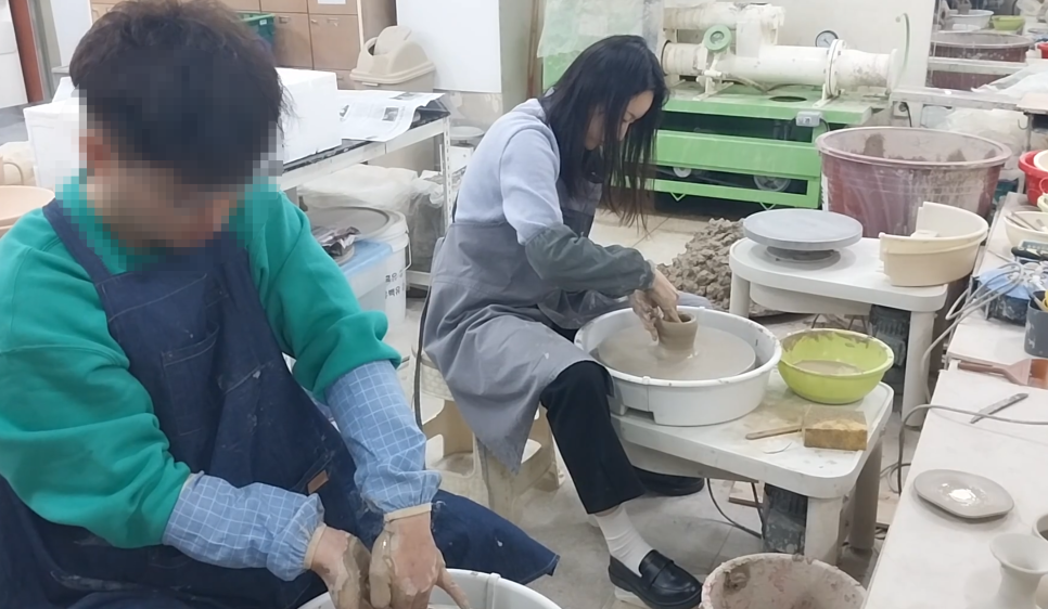 산본도예학원 이미지