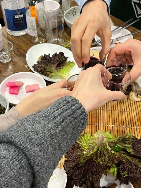 뱃머리 식당 이미지