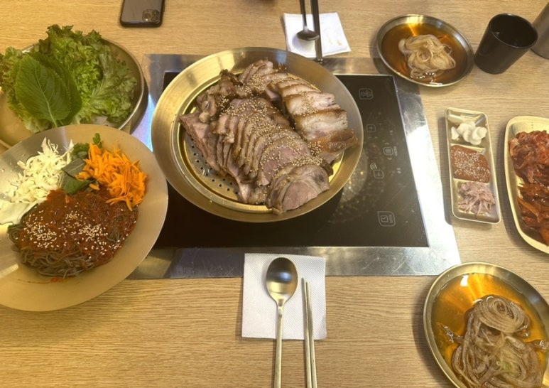 구만족발보쌈 이미지