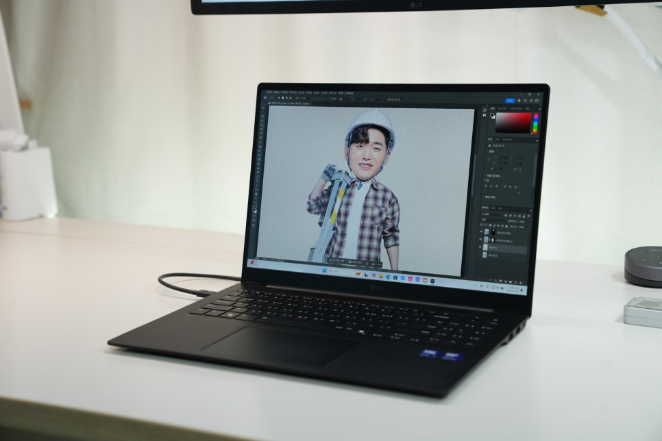 LG 그램 Pro 17형 애로우레이크 17Z90TP 리뷰 – 대학생 및 직장인 업무용 가벼운 노트북으로 추천 이미지 8
