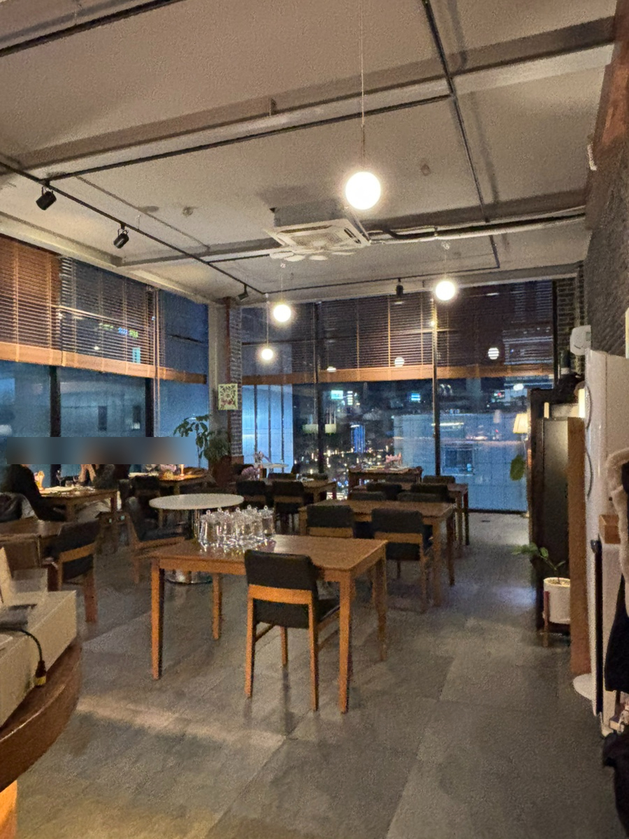 로쏘바앤다이닝 이미지