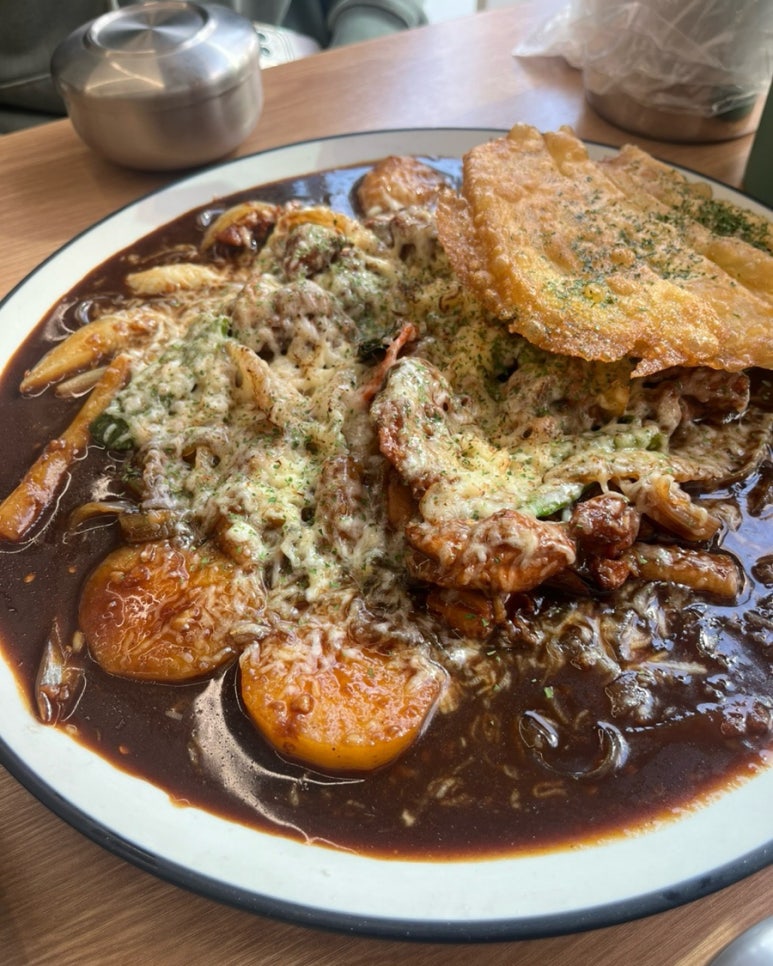 모아모찜닭 이미지