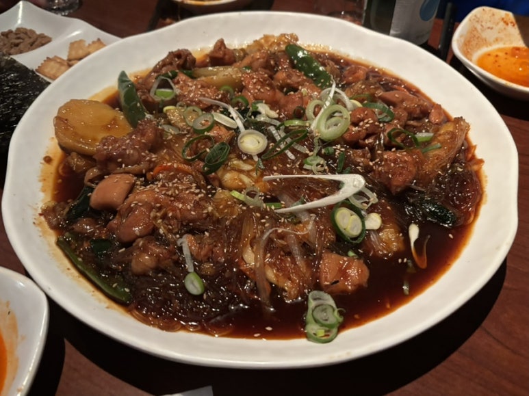 치킨앤찜닭 이미지