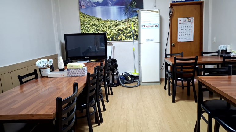 고향산천식당 이미지