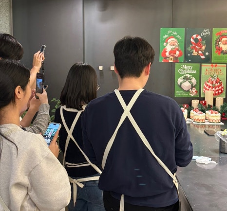 렛뎀잇케이크 이미지