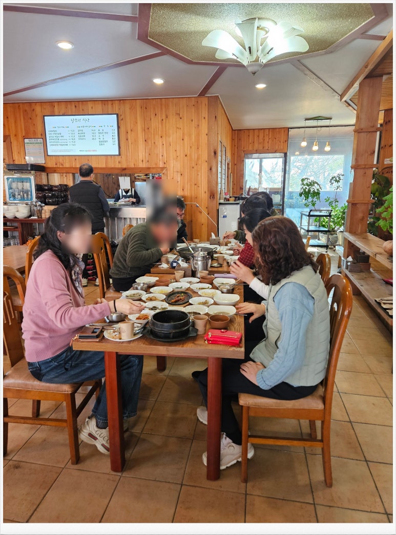 팔모정식당 이미지