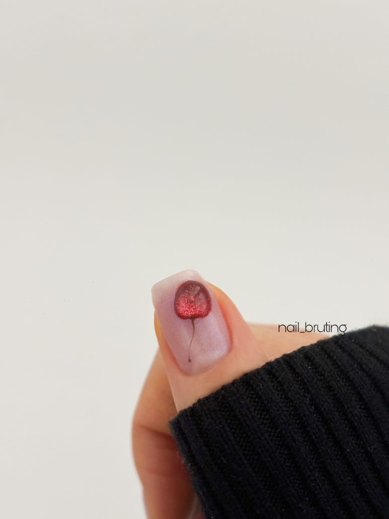 네일브루팅 이미지
