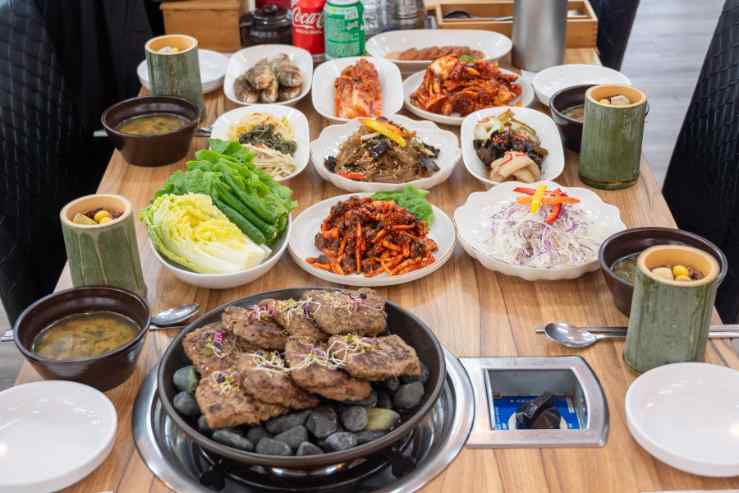 춘하추동전통떡갈비 이미지