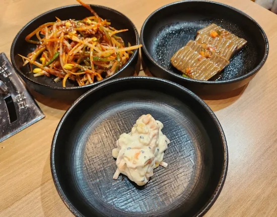 백년식당화로구이 이미지