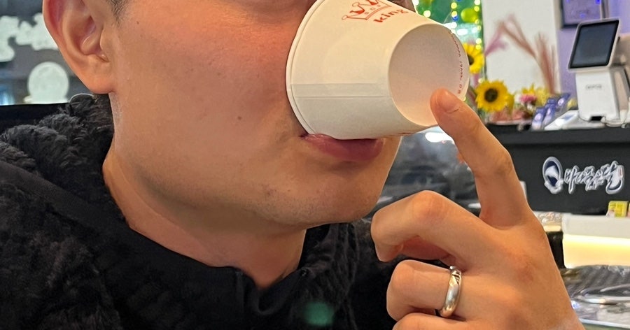 바다품은달 이미지