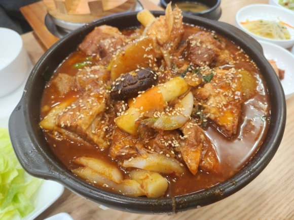정담돼지갈비찜 이미지