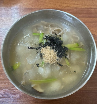 옹심이칼국수 이미지