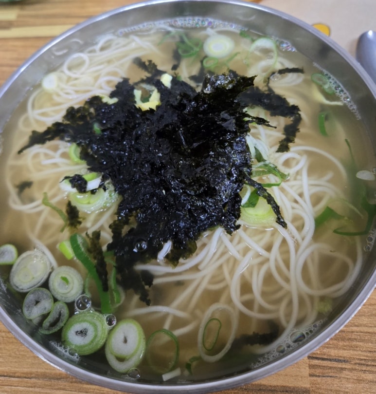 공릉동원조멸치국수김밥 이미지