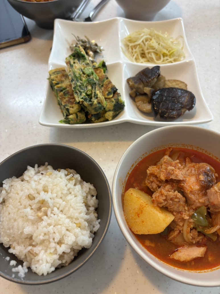 친구네 짜글이 이미지