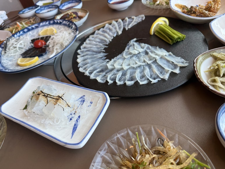 황궁복집 이미지