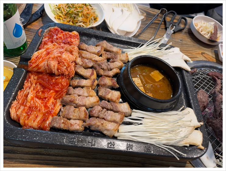 친구네식당 이미지