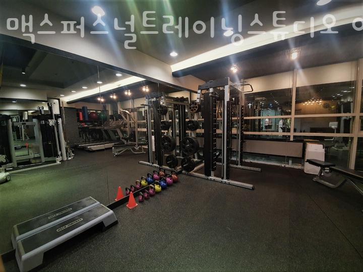 르네상스 스튜디오 이미지