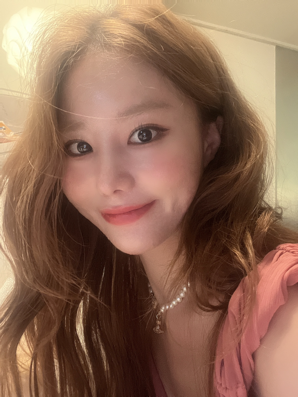 살롱드제니 이미지
