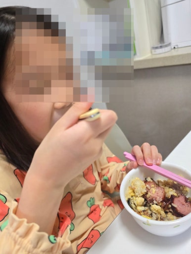 배고픈덮밥이 이미지