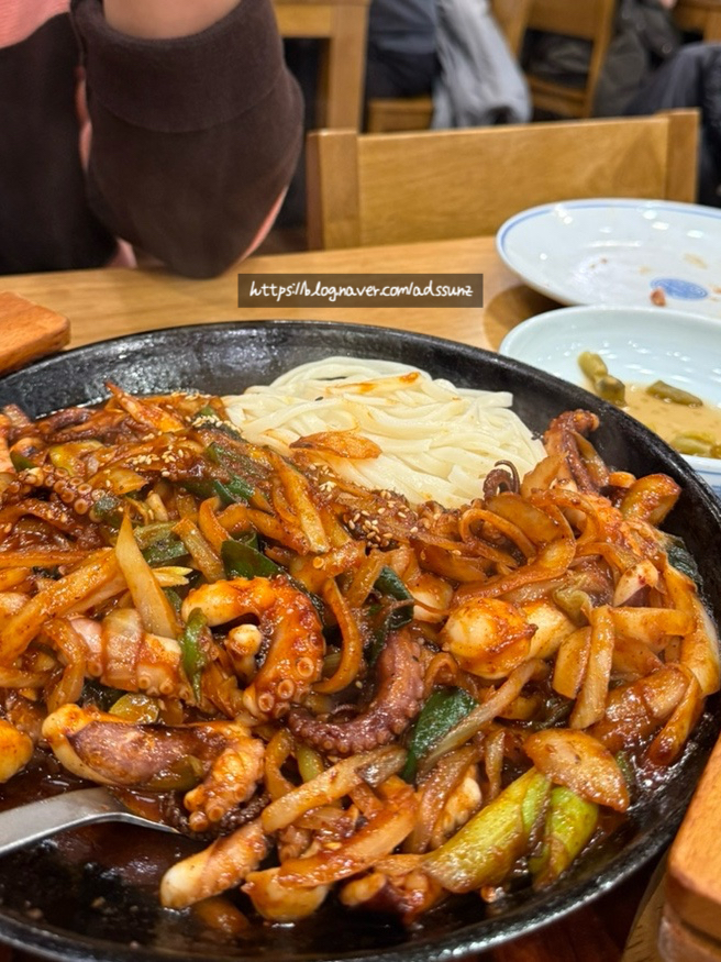 밥하기싫은날후루룩손칼국수 이미지