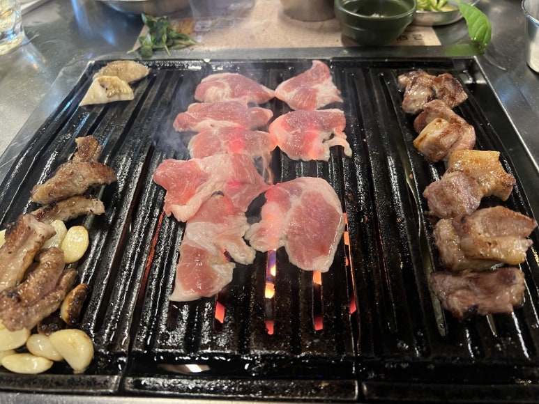 금돼지식당 이미지